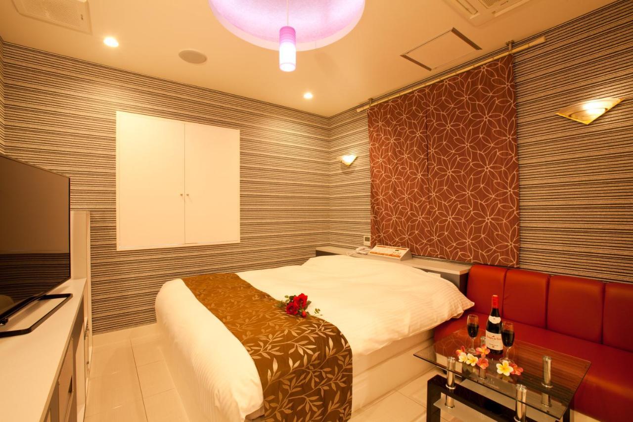 Hotel Luna (Adults Only) Токио Экстерьер фото