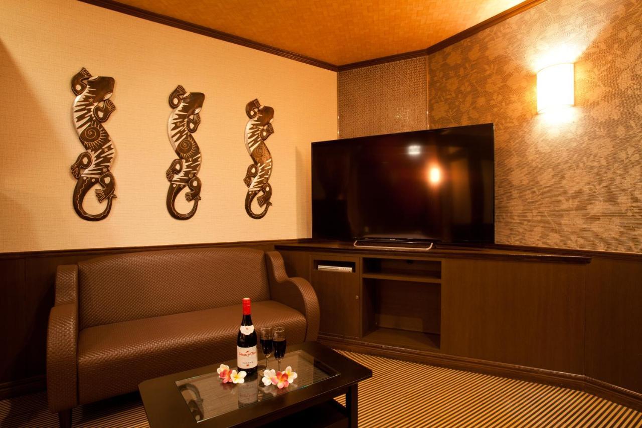 Hotel Luna (Adults Only) Токио Экстерьер фото