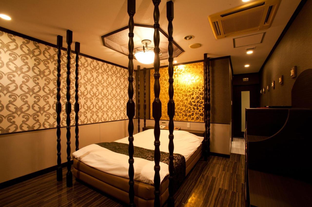 Hotel Luna (Adults Only) Токио Экстерьер фото